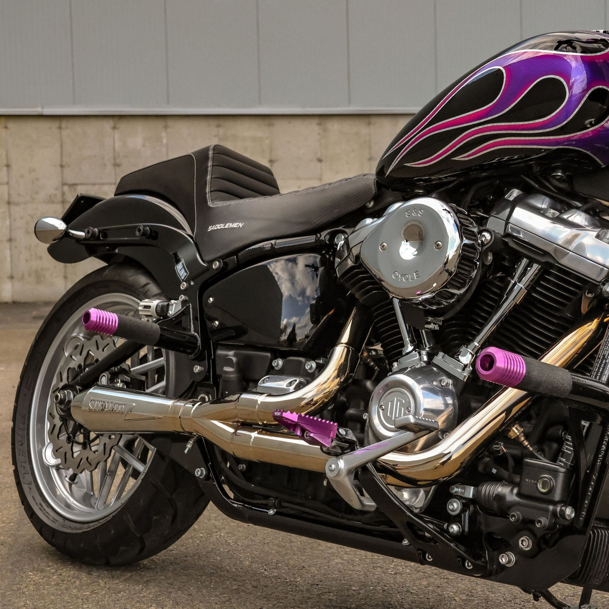 Stealth Pipes 2018-2024 M8 Softail Exhaust