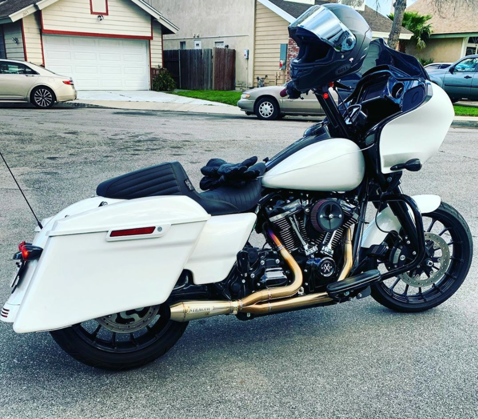 Stealth Pipes M8 Bagger Exhaust - Stainless - Original Garage Moto
